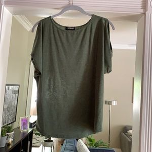 Open armed twist detail T-shirt